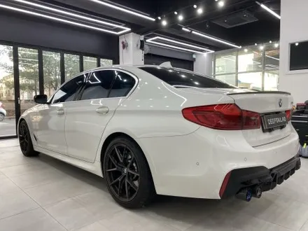 고양 랩핑, BMW G30 530i M 스포츠 세단 3m 사틴 다크 그레이 전체랩핑 / 고양시 덕양구 도내동