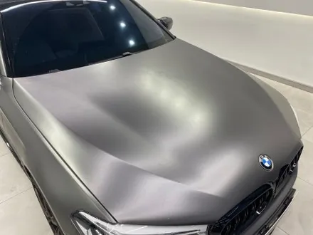 식사동, BMW G30 530i M 스포츠 오토 벨벳 나르도 그레이 고광택 전체랩핑 / 고양시 덕양구 도내동