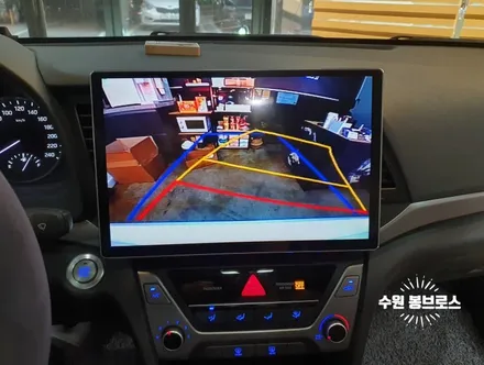 아반떼AD Navifly M700S 13인치 안드로이드올인원 작업 - 수원 봉브로스