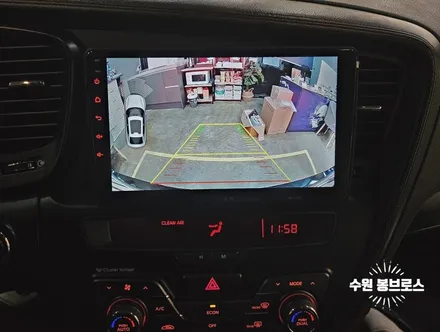 K5 하이브리드. 카나로Q 안드로이드올인원, 후방카메라 교체 작업 - 수원 봉브로스