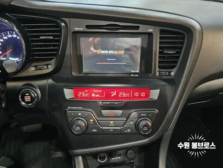 K5 하이브리드. 카나로Q 안드로이드올인원, 후방카메라 교체 작업 - 수원 봉브로스