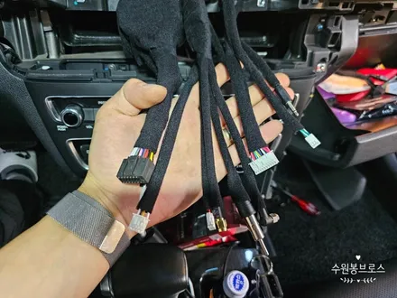 더뉴K5 18년식. 순정AV탈거후 12.3인치 안드로이드올인원 (BMW ST) 시공 -수원 봉브로스