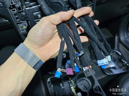 쏘렌토R 카나로X프로 2K해상도 10인치 안드로이드올인원,AHD후방카메라교체작업