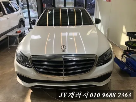 고양 랩핑 벤츠E클래스 제거후 재시공 에이버리 사틴 화이트 / 김포시 마산동