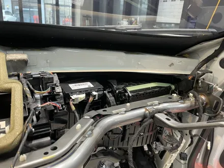 김포 가죽시트 복원 & 크레파스냄새 제거 & 에바크리닝 BMW 3시리즈 한번에 세가지 끝 / 김포시 마산동