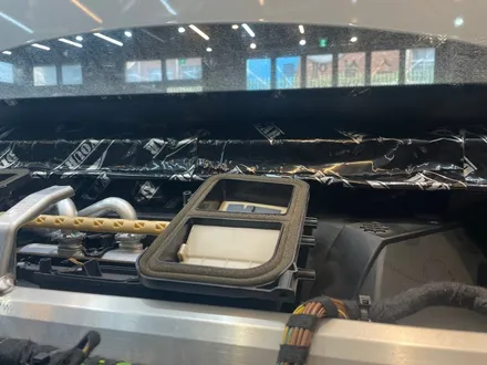 벤츠 E클래스 W212 크레파스 냄새 제거 맛집, 거리 신경 쓰지 마세요. 오산 평택 안성 / 김포시 마산동