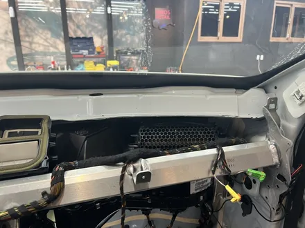 벤츠 E클래스 크레파스냄새 제거 W212 전기형 에바크리닝까지 세트 시공, 안산 안양 군포 / 김포시 마산동