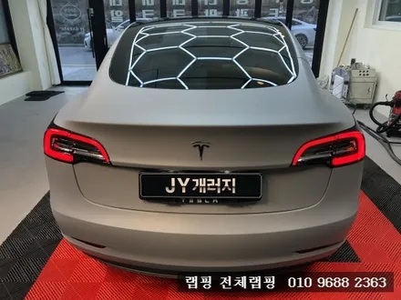 김포마산동랩핑 테슬라 모델3 무광 다크 그레이 전체랩핑 / 김포시 마산동