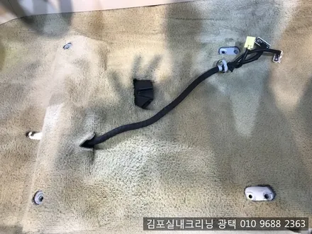 오래된 차량은 실내크리닝으로 해결하세요 김포 실내크리닝 / 김포시 마산동