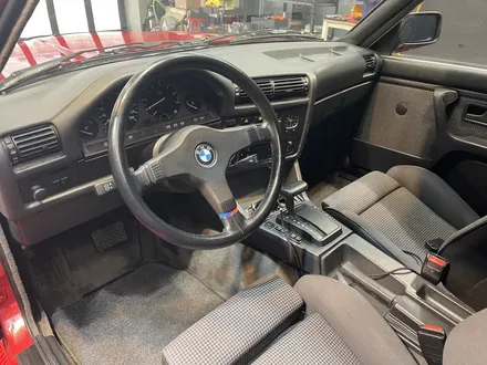 올드카 실내크리닝 전문 BMW e30 89년식 크레파스 냄새 제거 / 김포시 마산동