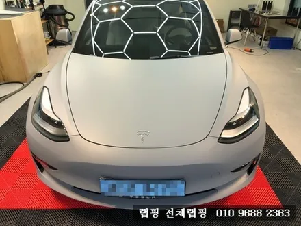 김포마산동랩핑 테슬라 모델3 무광 다크 그레이 전체랩핑 / 김포시 마산동