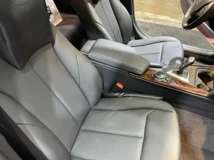BMW 크레파스 냄새 제거 F바디 320d 까지 왔네요. / 김포시 마산동