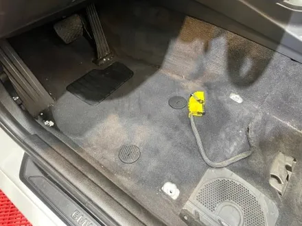 BMW 크레파스 냄새 제거 F바디 320d 까지 왔네요. / 김포시 마산동