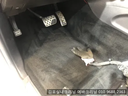 지프 그랜드체로키 실내크리닝 김포 강서 일산실내크리닝 / 김포시 마산동