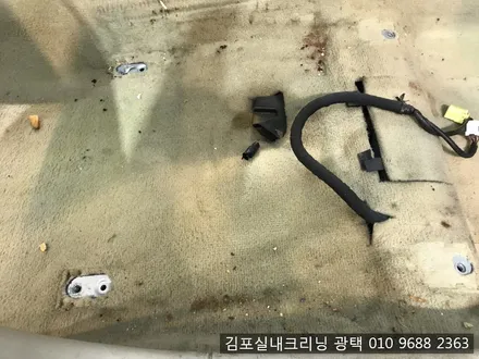 오래된 차량은 실내크리닝으로 해결하세요 김포 실내크리닝 / 김포시 마산동
