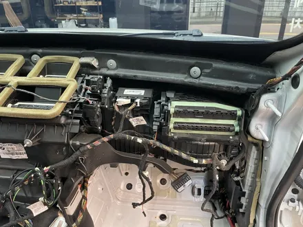 BMW 3시리즈 F30 크레파스 냄새 제거 에바크리닝 김포 일산 인천 / 김포시 마산동