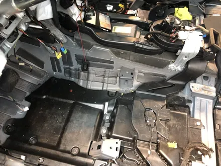 벤츠 ML350 크레파스냄새제거 독일차 크레파스냄새제거 / 김포시 마산동