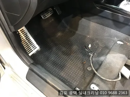 김포실내세차 전문점에서 아반테HD 실내크리닝 에바크리닝 / 김포시 마산동