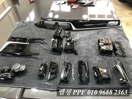 5시리즈 실내랩핑 에이버리 블랙카본랩핑 5시리즈랩핑 / 김포시 마산동