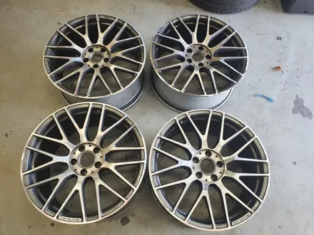수원 평택 화성 안산 벤츠 C63 AMG 휠복원 휠도색 블랙유광 전문 드렁큰타이어 / 화성시 팔탄면