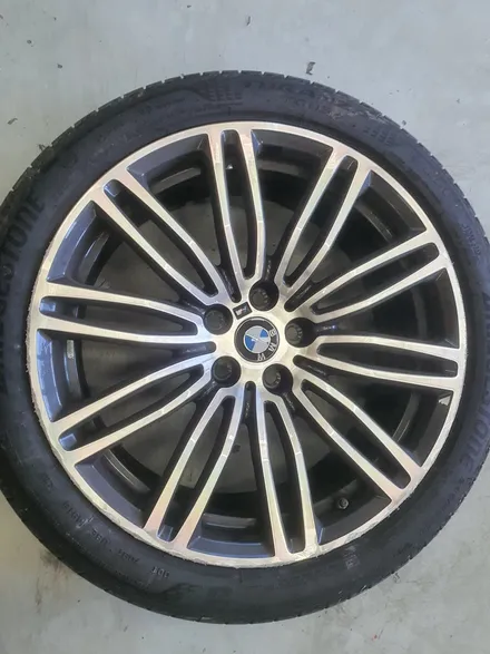 평택 안산 수원 화성 BMW 5시리즈 530d 휠복원 다이아몬드커팅 작업 드렁큰타이어 / 화성시 팔탄면