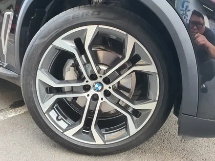 화성 평택 안산 수원 BMW X5 휠손상으로 휠복원 휠수리 다이아커팅 드렁큰타이어 / 화성시 팔탄면