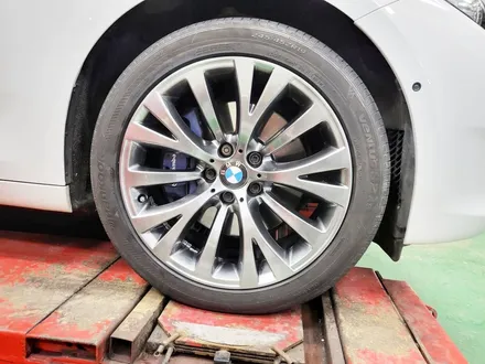 BMW 5시리즈GT 5GT 휠손상 주차기스 등으로 휠복원 수리 빈용도 품질도 만족했어요 / 화성시 팔탄면