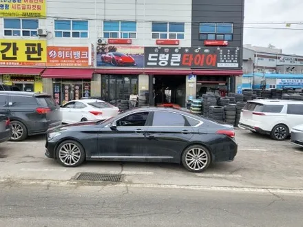 제네시스 G80 휠복원 수리 순정 19인치 휠손상으로 좋은 가격에 작업 / 화성시 팔탄면