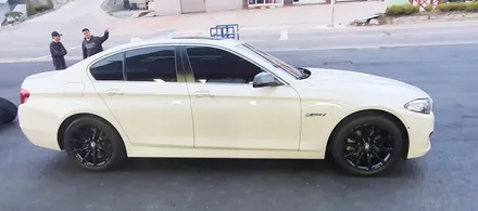 안산 수원 화성 BMW 5시리즈 528i 휠 도색 // 블랙 유광휠 도색은 드렁큰 타이어 / 화성시 팔탄면
