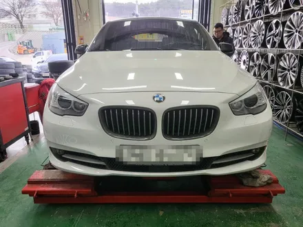 BMW 5시리즈GT 5GT 휠손상 주차기스 등으로 휠복원 수리 빈용도 품질도 만족했어요 / 화성시 팔탄면