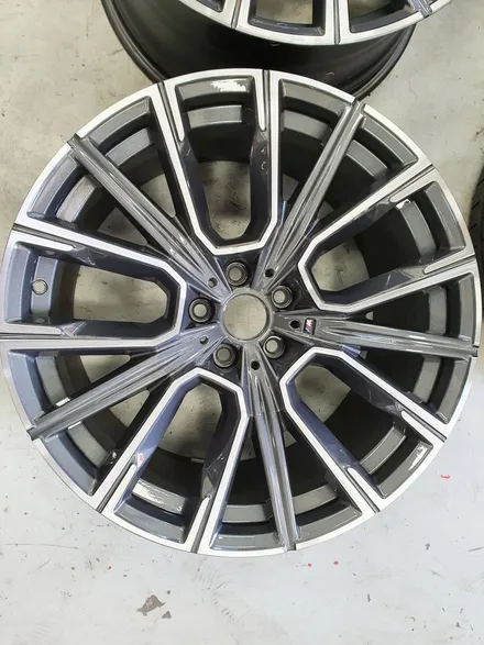 안산 평택 수원 화성 BMW 7시리즈 750li 760li 휠손상 주차기스 생활흠집으로 인한 휠복원 다이아몬드 커팅 전문점 드렁큰타이어 / 화성시 팔탄면
