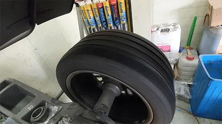 수원 화성 벤츠 S클래스 S350d S400d 순정휠 손상으로 인한 휠복원 다이아몬드커팅 블랙폴리시 휠도색 + 미쉐린 프라이머시 MXM4 교환 교체 / 화성시 팔탄면
