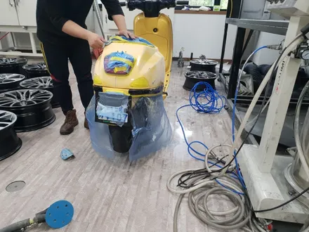 (구리 휠복원) 베스파 전체 도색 도전 해보았습니다~(휠복원,휠도색) / 포천시 소흘읍