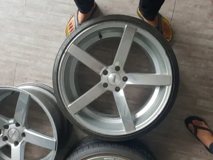 (구리 스마일휠) 벤츠 cls63amg 20인치 사제휠 휠복원+블랙유광(분체도장) / 포천시 소흘읍