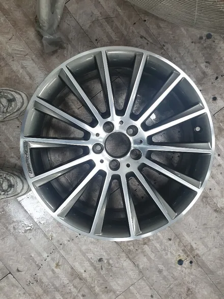 (구리 스마일휠) 벤츠c클래스 amg 19인치 다이아몬드컷팅 휠복원(분체도장) / 포천시 소흘읍