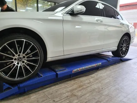 (구리 스마일휠) 벤츠c클래스 19인치 amg 블랙+다이아몬드컷팅(분체도장) / 포천시 소흘읍