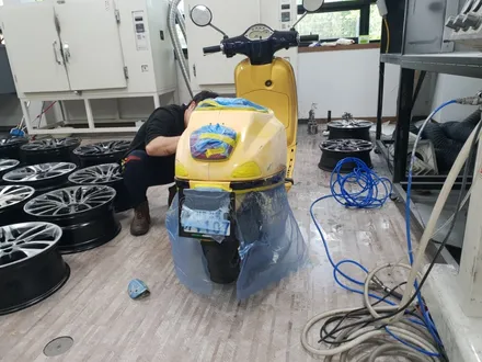 (구리 휠복원) 베스파 전체 도색 도전 해보았습니다~(휠복원,휠도색) / 포천시 소흘읍