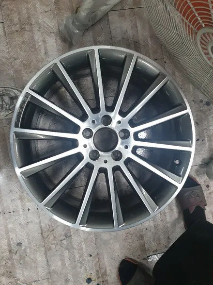 (구리 스마일휠) 벤츠c클래스 amg 19인치 다이아몬드컷팅 휠복원(분체도장) / 포천시 소흘읍