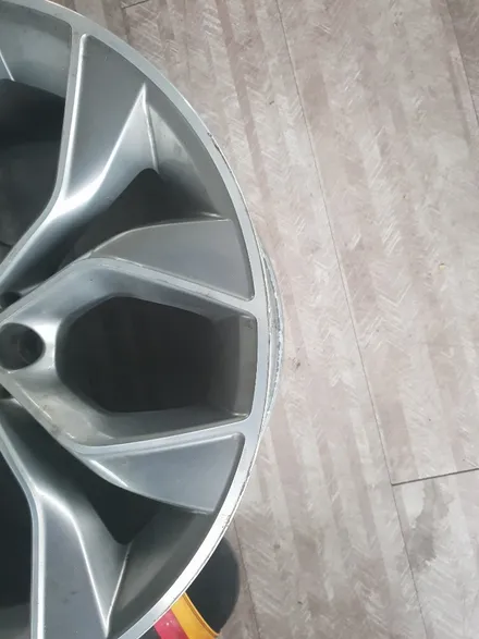 (구리 스마일휠)bmw x6 19인치 다이아몬드 컷팅 휠복원(분체도장) / 포천시 소흘읍
