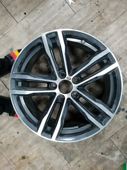 (구리 스마일휠) bmw gt 19인치 다이아몬드컷팅 휠복원(분체도장) / 포천시 소흘읍