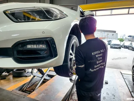 장마철 안전 운전을 위해, 타이어 점검하세요! BMW 1시리즈 타이어 교체기, 한국 벤투스 S2 AS / 용인 기흥구