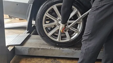 포드 익스플로러, TPMS 센서+HP71 255-50-20 타이어 2개 교체했어요 / 용인 기흥구
