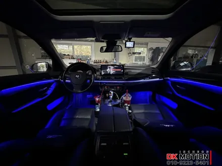 BMW 5시리즈 엠비언트 시공 ! 파스텔톤 색감에 확달라진 실내를 확인해보세요 ~ / 인천 계양, 김포, 강서, 부평