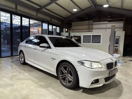 BMW 5시리즈 엠비언트 시공 ! 파스텔톤 색감에 확달라진 실내를 확인해보세요 ~ / 인천 계양, 김포, 강서, 부평