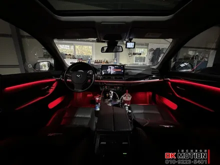BMW 5시리즈 엠비언트 시공 ! 파스텔톤 색감에 확달라진 실내를 확인해보세요 ~ / 인천 계양, 김포, 강서, 부평
