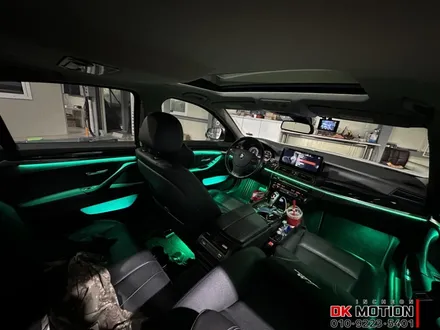 BMW 5시리즈 엠비언트 시공 ! 파스텔톤 색감에 확달라진 실내를 확인해보세요 ~ / 인천 계양, 김포, 강서, 부평