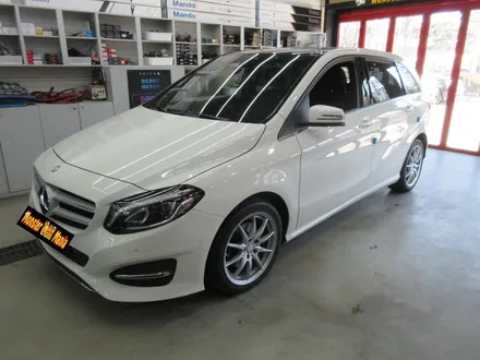 [일산파주] 벤츠 B200D B클래스 W246 애플 카플레이 / 안드로이드 오토 내비게이션