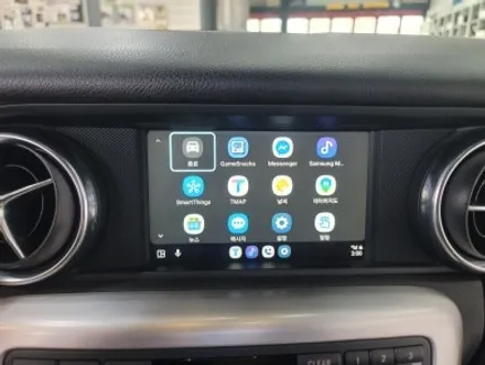 일산 벤츠 SLK200 (R172) 순정 모니터에 애플 카플레이 / 안드로이드 오토 사용하세요 - 김포파주