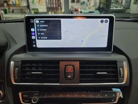 고양시 BMW 118D 애플 카플레이 / 안드로이드 오토 10.2인치 무선 터치 모니터 교체