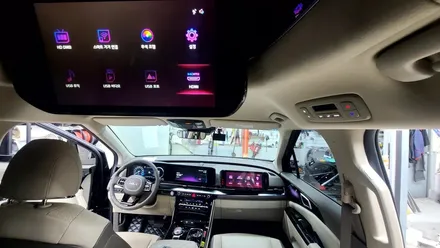 KA4 카니발 하이리무진 보조석 보조모니터 XM1240M +호메틱스 안드로이드 셋탑 + 순정 리모컨 연동 제어 / 부산 사상구